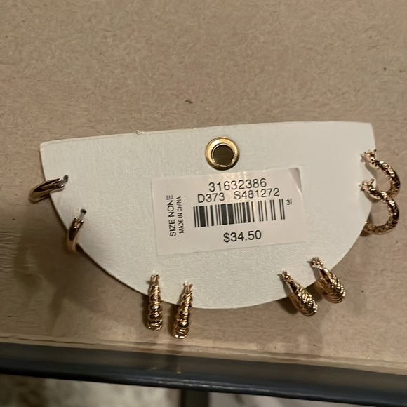 Loft - Picture 3 of 4